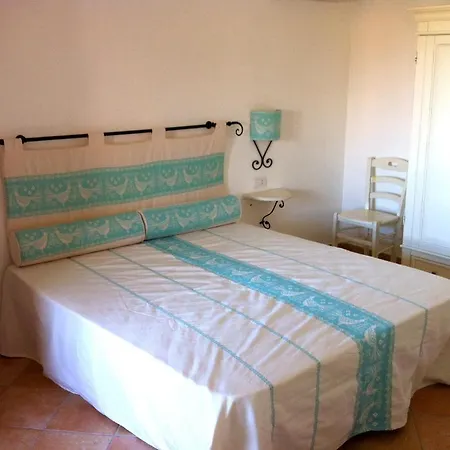 Sardinia 公寓式酒店 4*